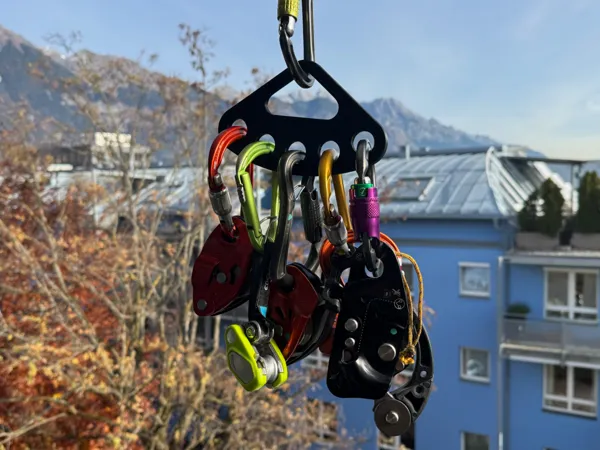 https://makerworld.bblmw.com/makerworld/model/USd9ae95f22bcedd/design/2025-11-11_5ddbceff97f4c8.jpeg