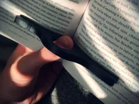 Serre-page pour livre — photo 1