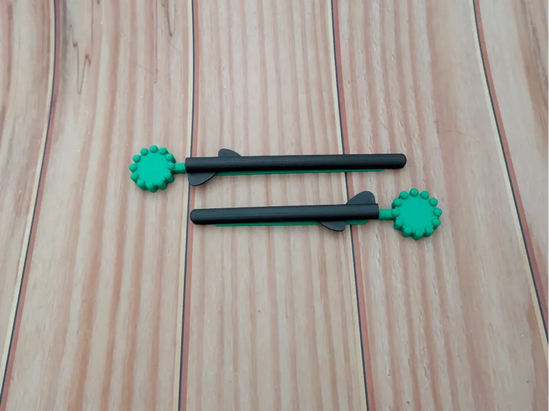 Bag closure clips