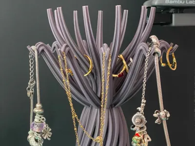 Jewelry hanger/holder