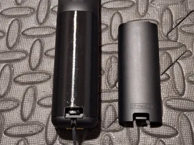 Nintendo Wii Remote Battery Cover