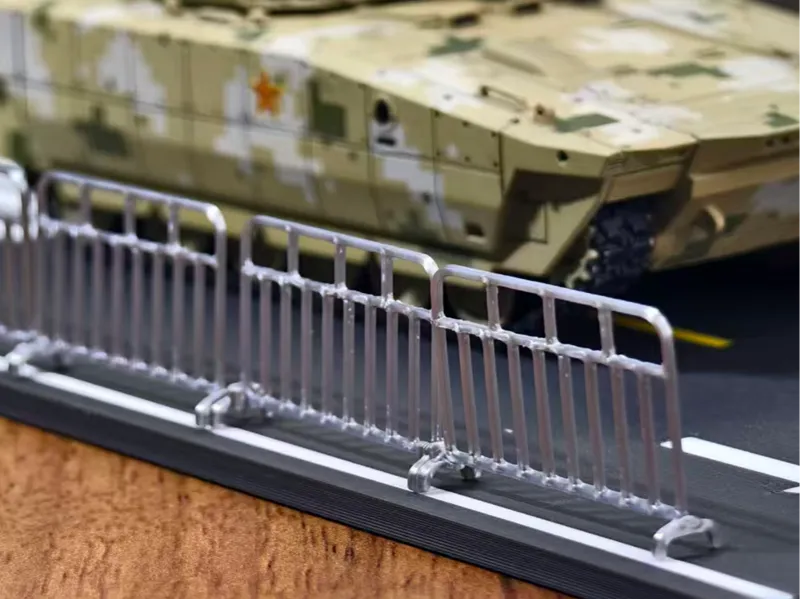 1:72铁马路障模型Iron road barrier model