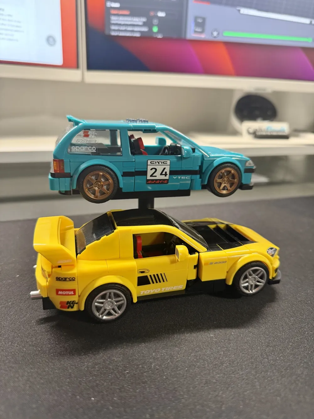 Mattel Brick Shop Hotwheels 2 Tier Display Stand - Free 3D Print Model ...