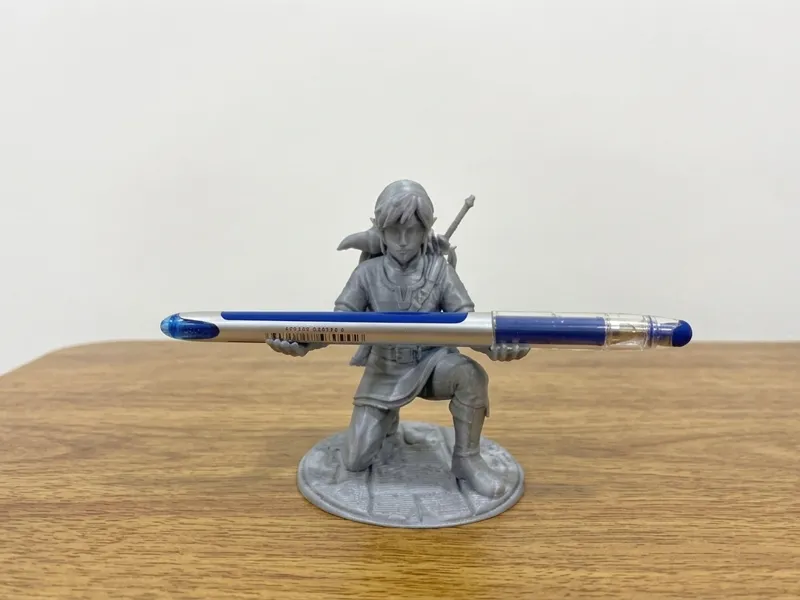 Zelda Link Pen Holder