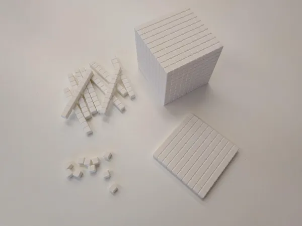 https://makerworld.bblmw.com/makerworld/model/USd9cd1b12494ba/design/2025-11-19_3c775c46ce1458.jpeg