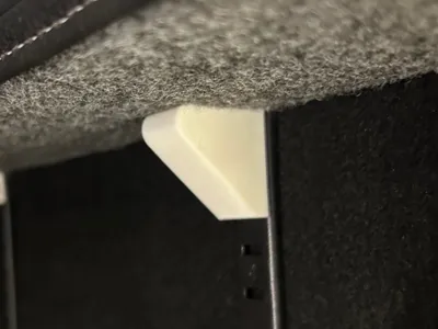 Improved shelf clip