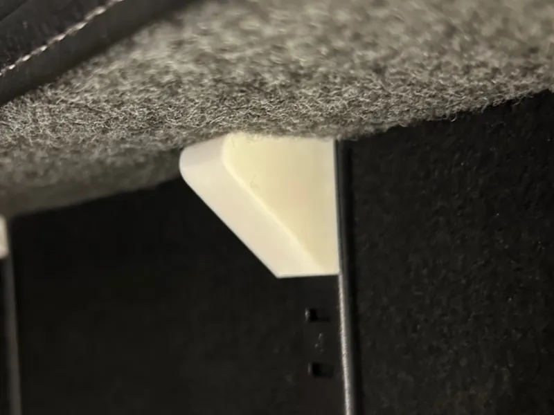 Improved shelf clip