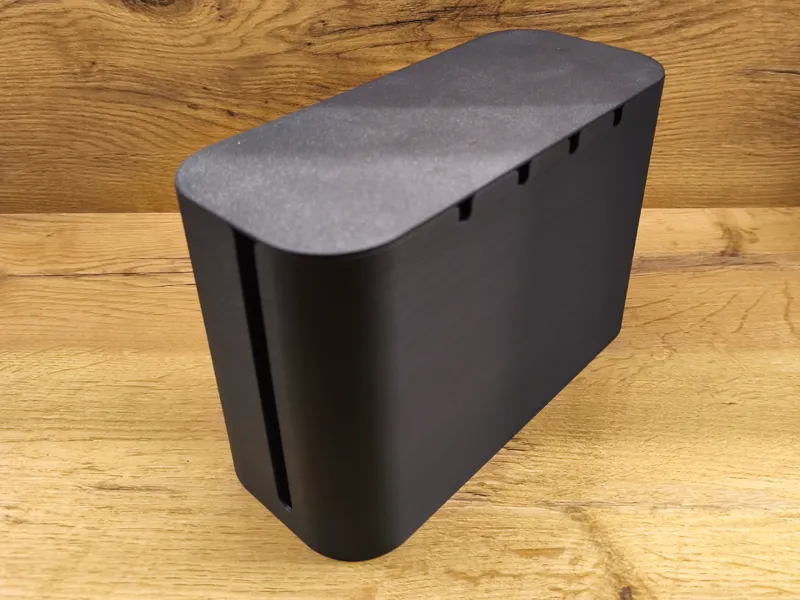 Simple cable box
