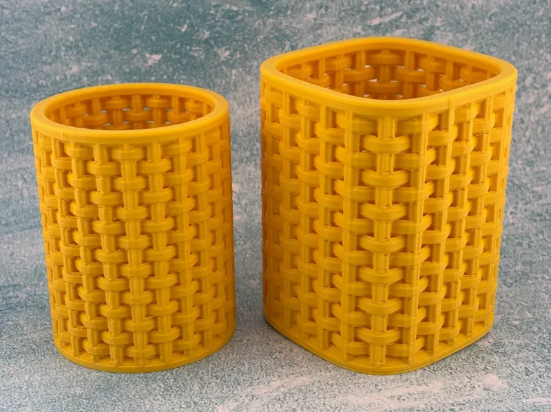 Wobly: the Smooth Woven pen holder 