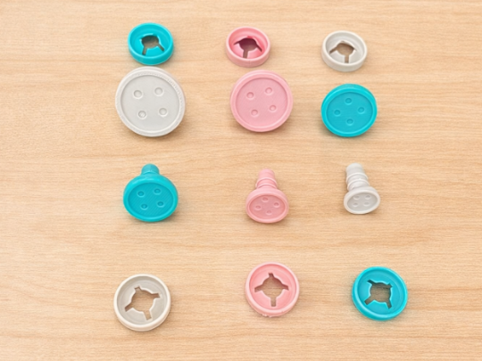 Multiple Size Snap-Fit Buttons for Yarn Projects