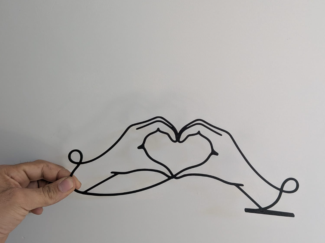 Connected Hearts – Minimal Line Art
