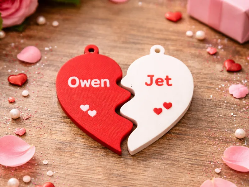 Valentine heart keychain