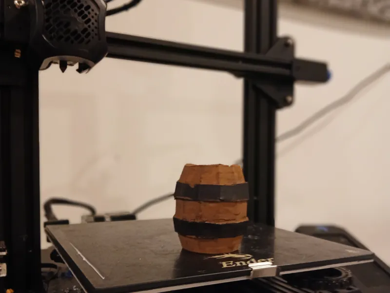 low poly barrel pencil holder!