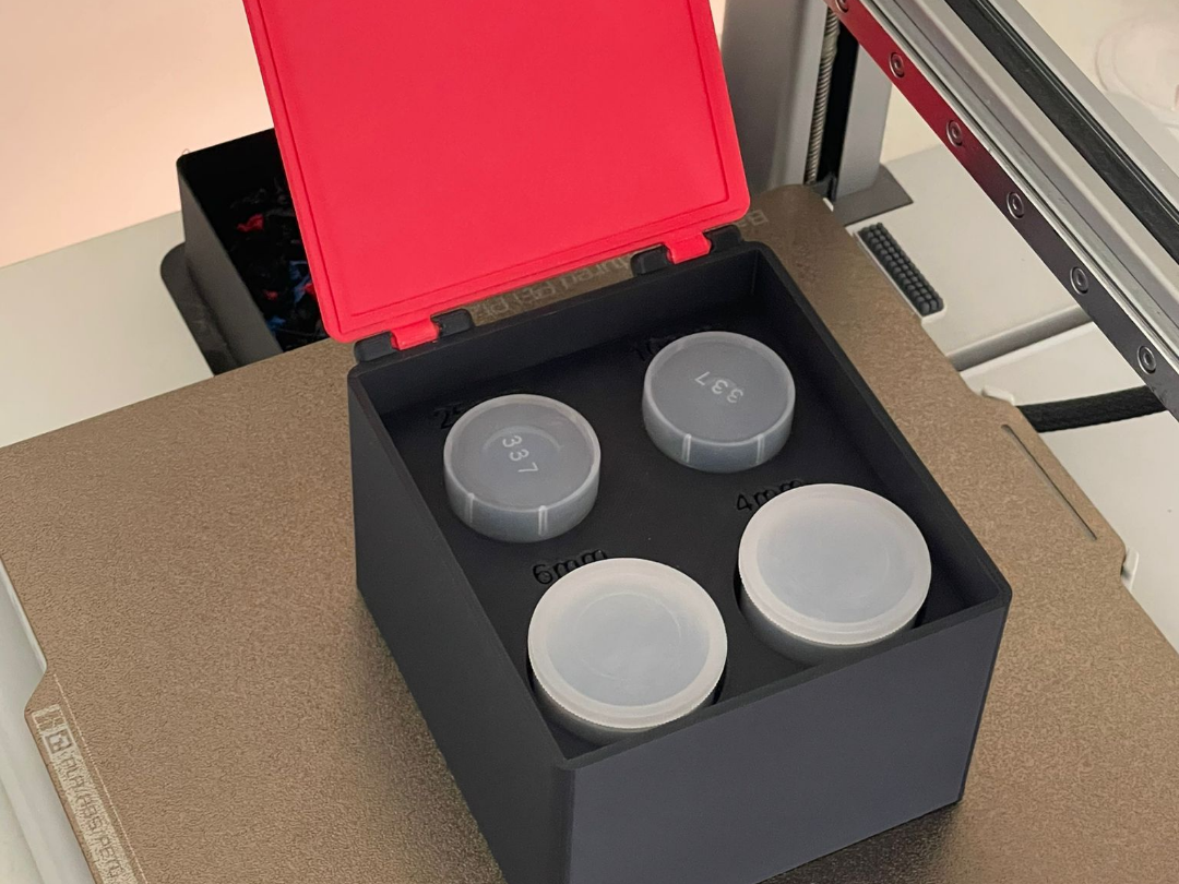 Telescope eyepieces case 