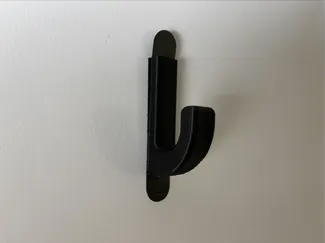 Heavy duty hook for command strips