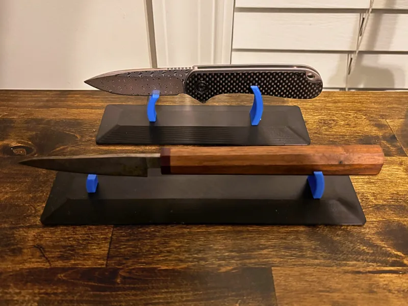 Simple Knife Stand - Multiple Sizes Available