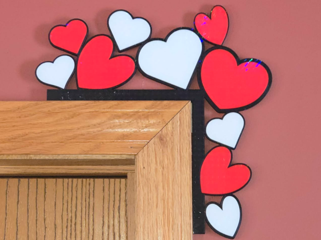 Hearts Door Corner Decor