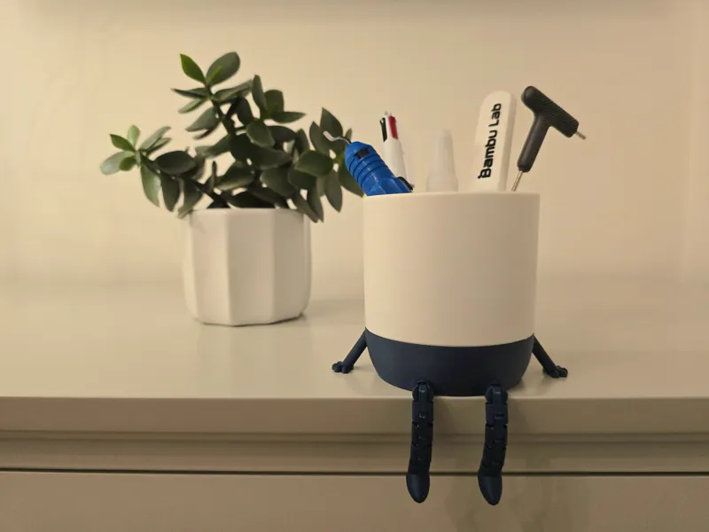 Corcelain Buddy with Articulating Legs