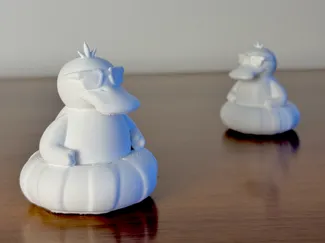 Psyduck Estivo - Statuetta 3D con ciambella