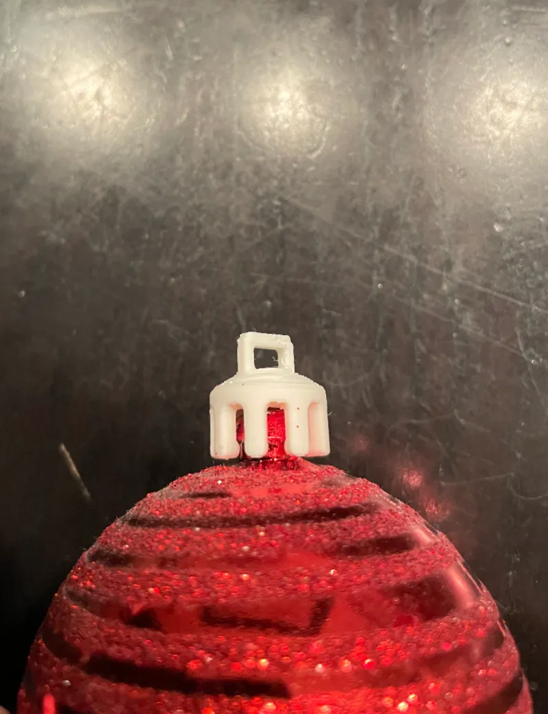 Réparation fixation des boules de Noël