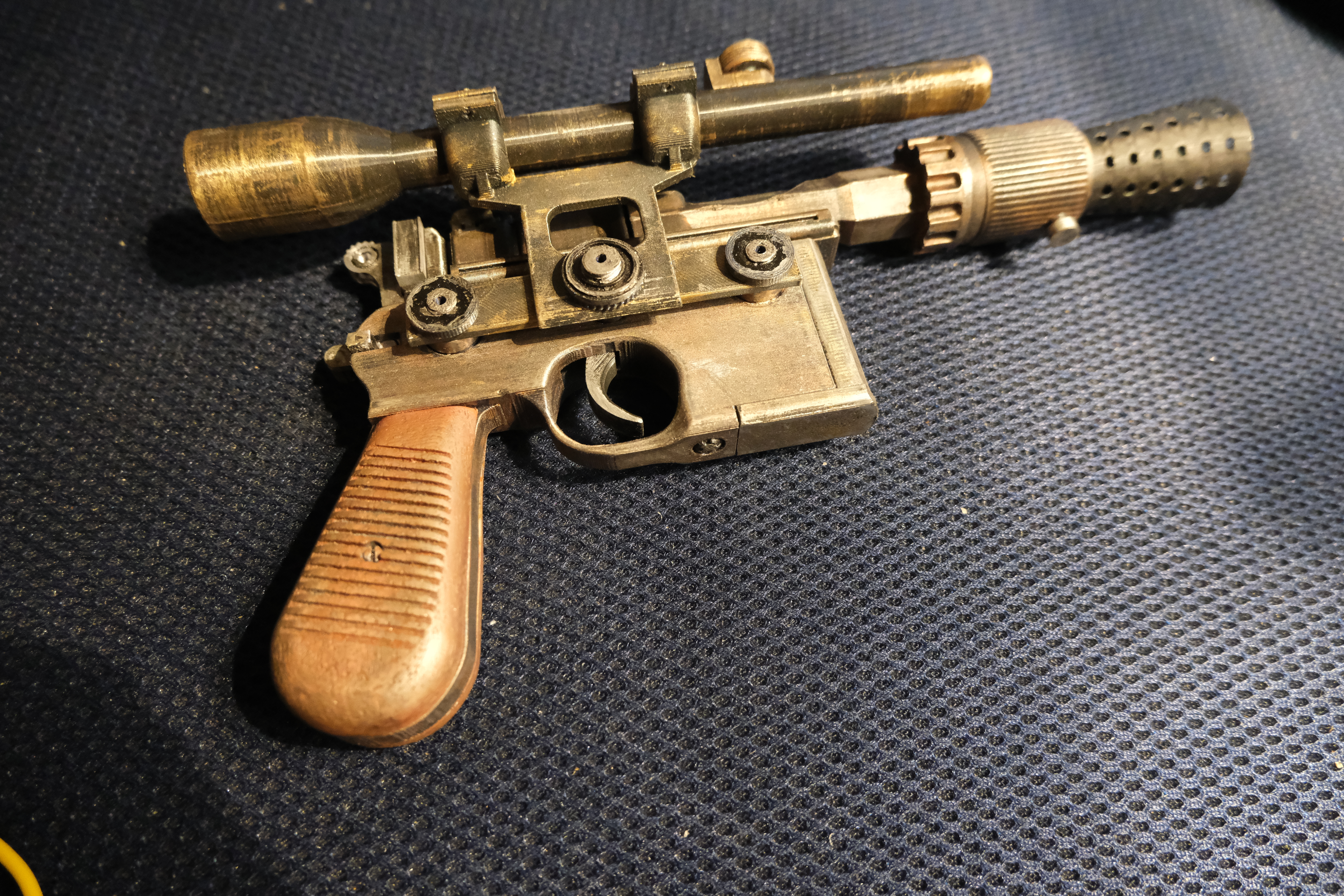 Screen Worthy Han Solo DL-44 Star Wars Movie Prop - 1