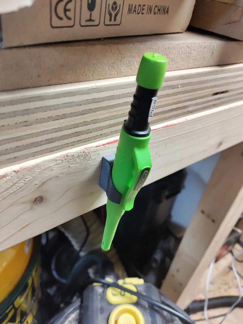 Pica Dry Pencil Wall Mount