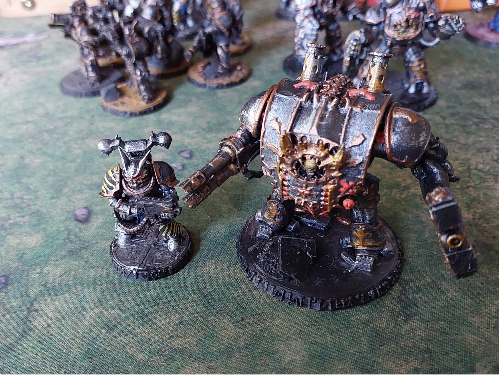 Hell Beast with big guns - 1