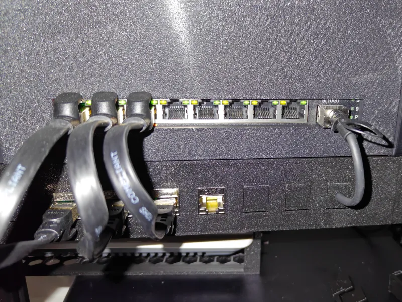 19 Rack KeepLiNK 10-Port für OpenRack 2U