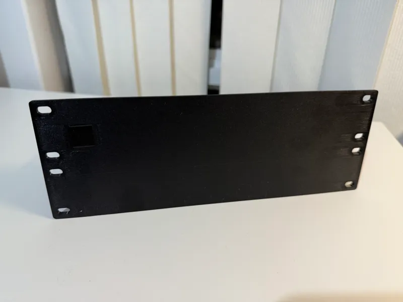 10 inch rack mount Mac mini M4 and 2-2.5 USB HD