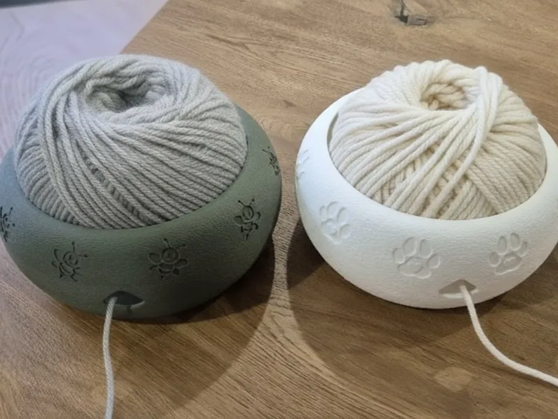 Schale für Wolle mit Motiv