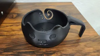 Yarn Bowl With Desk Hook