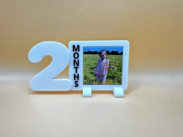 Marco decorativo: Baby Months Collection | 2x2 Photo Magnets Frame — vista de referencia 4