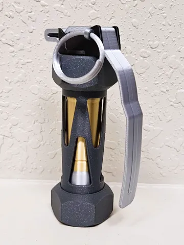 Modelo para impresión 3D: Helldivers Stun Grenade Prop with Flying Handle — vista de referencia 4