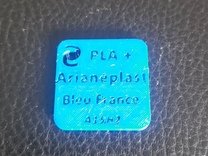 Échantillon filament Arianeplast PLA+ Bleu France