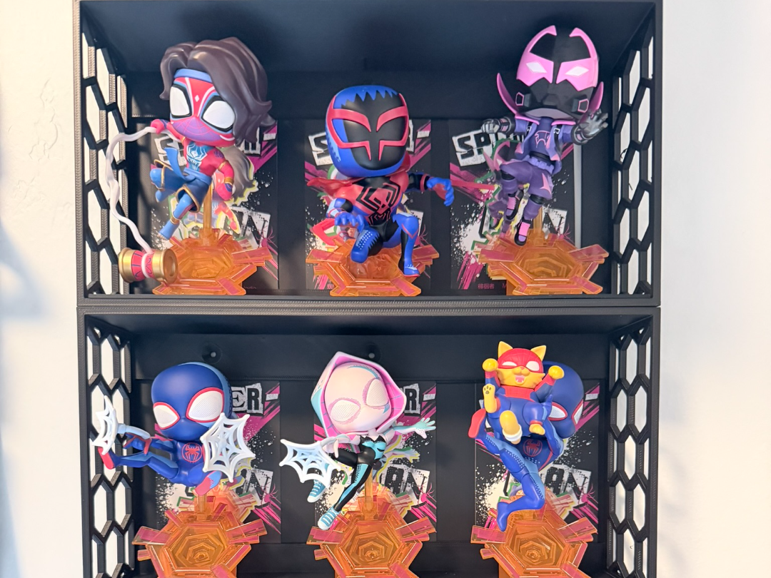 SPIDER-VERSE DISPLAY