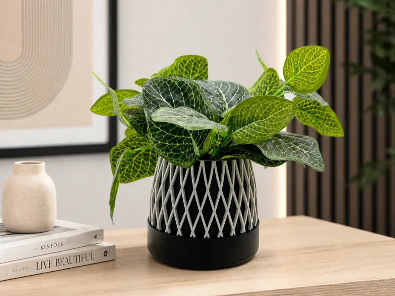 Oslo Lattice Pot