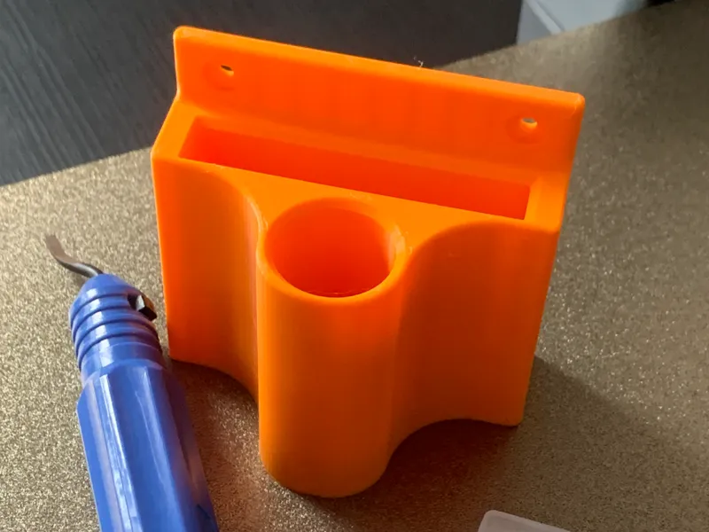 Deburr Dock Wall Holder