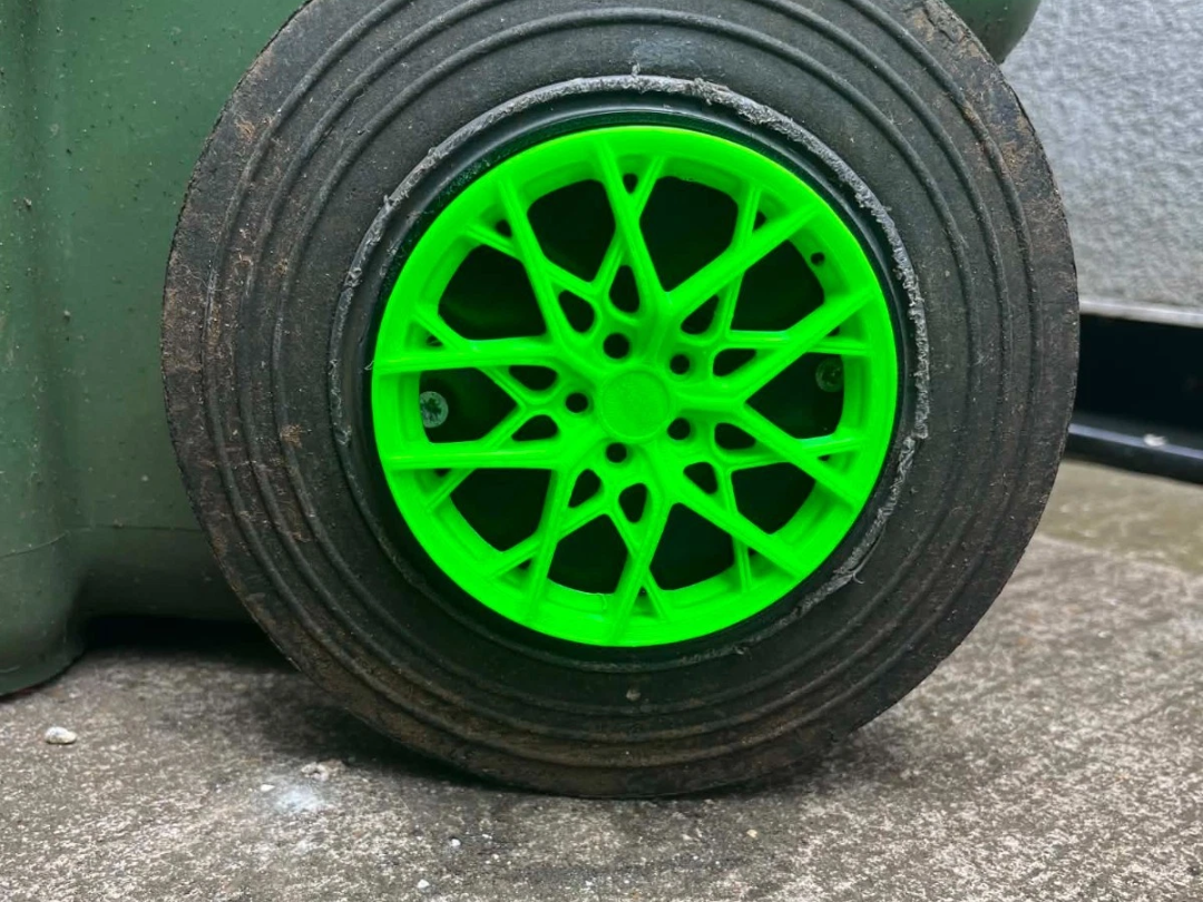 U.K/E.U Bentley-Style Bin Spinners