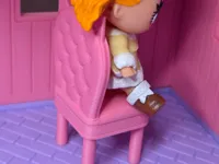 Petite chaise rose pour poupées LOL Surprise — photo 2