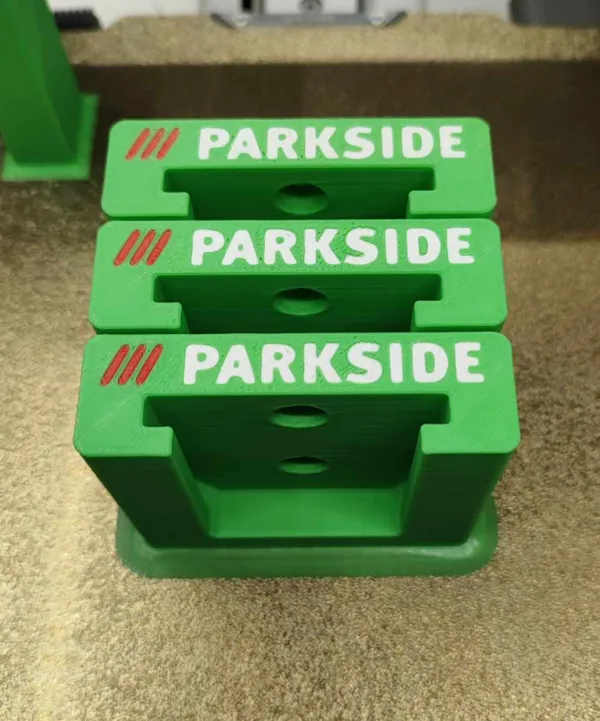 https://makerworld.bblmw.com/makerworld/model/USda68daa2acc488/design/2024-11-24_17717e726c591.jpg