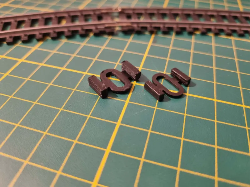 HO Scale Mehano Track Connector