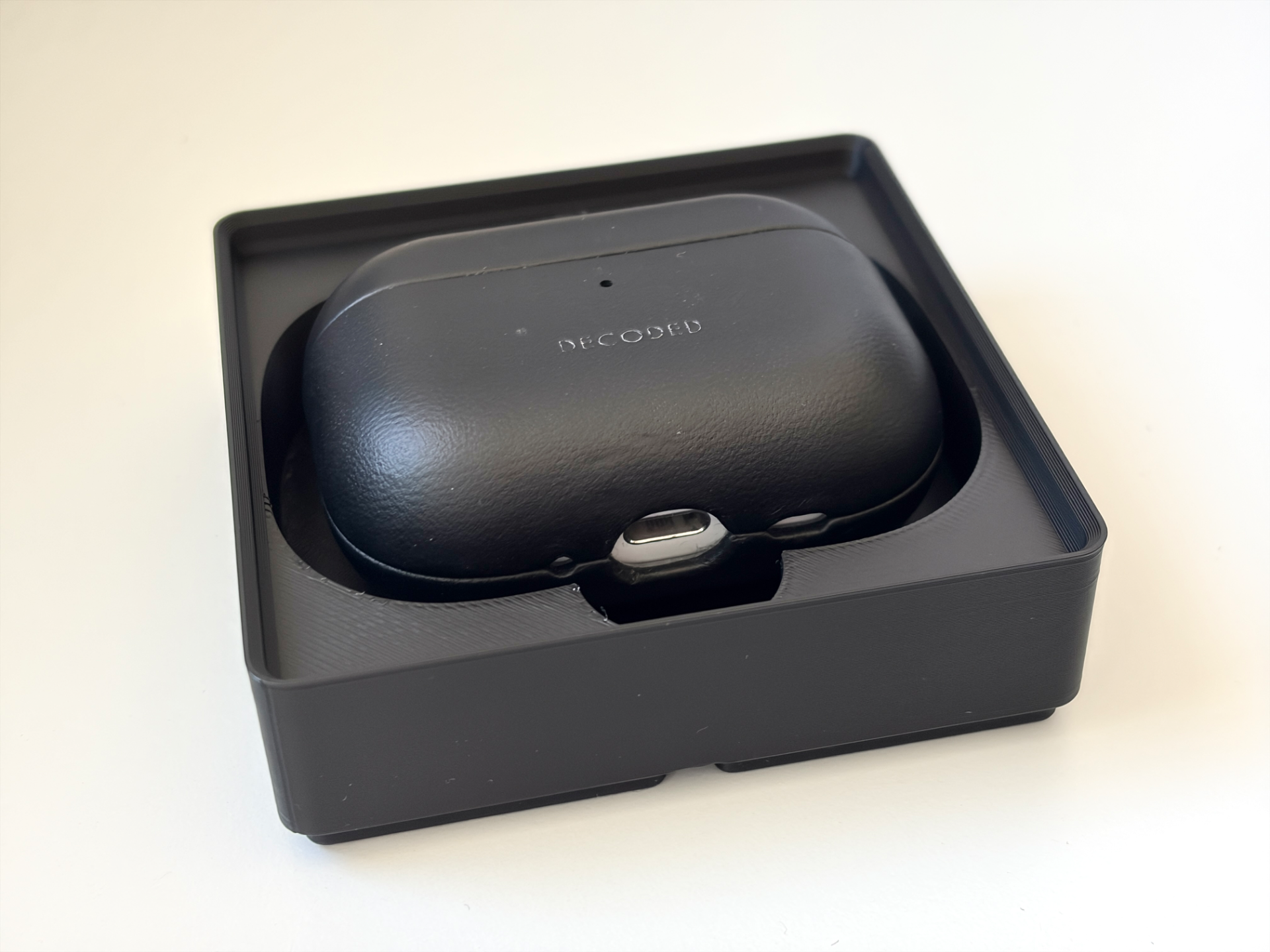 Gridfinity 2x2 AirPods Pro 3 with Leather Case 