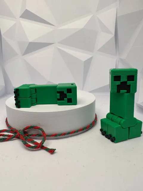 Minecraft Creeper Articulated view 3