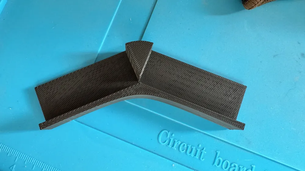 Template to help align monitors at 45/60 degrees - Free 3D Print Model ...