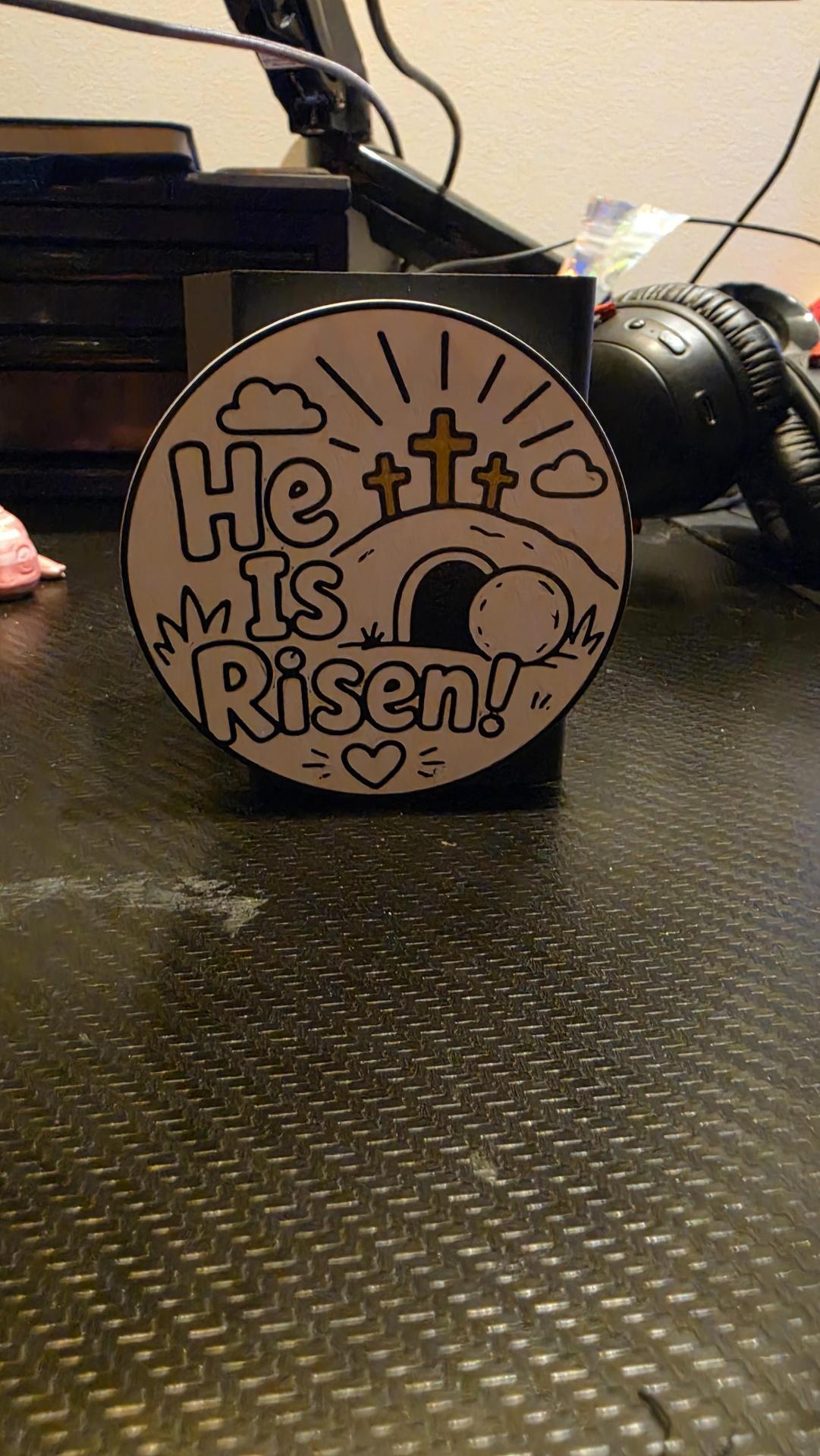 He Is Risen B&BW Soap/Pen Holder Face - Free 3D Print Model - MakerWorld