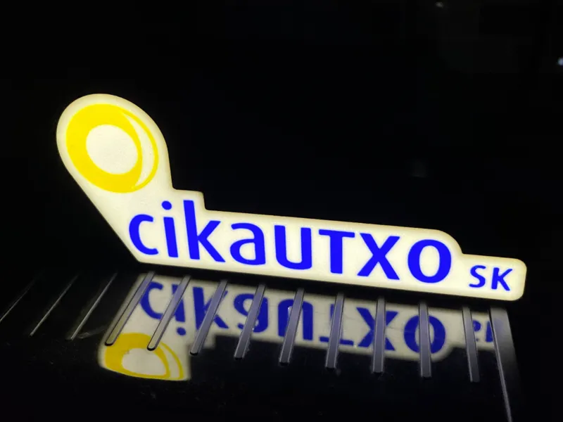 Cikautxo SK light box