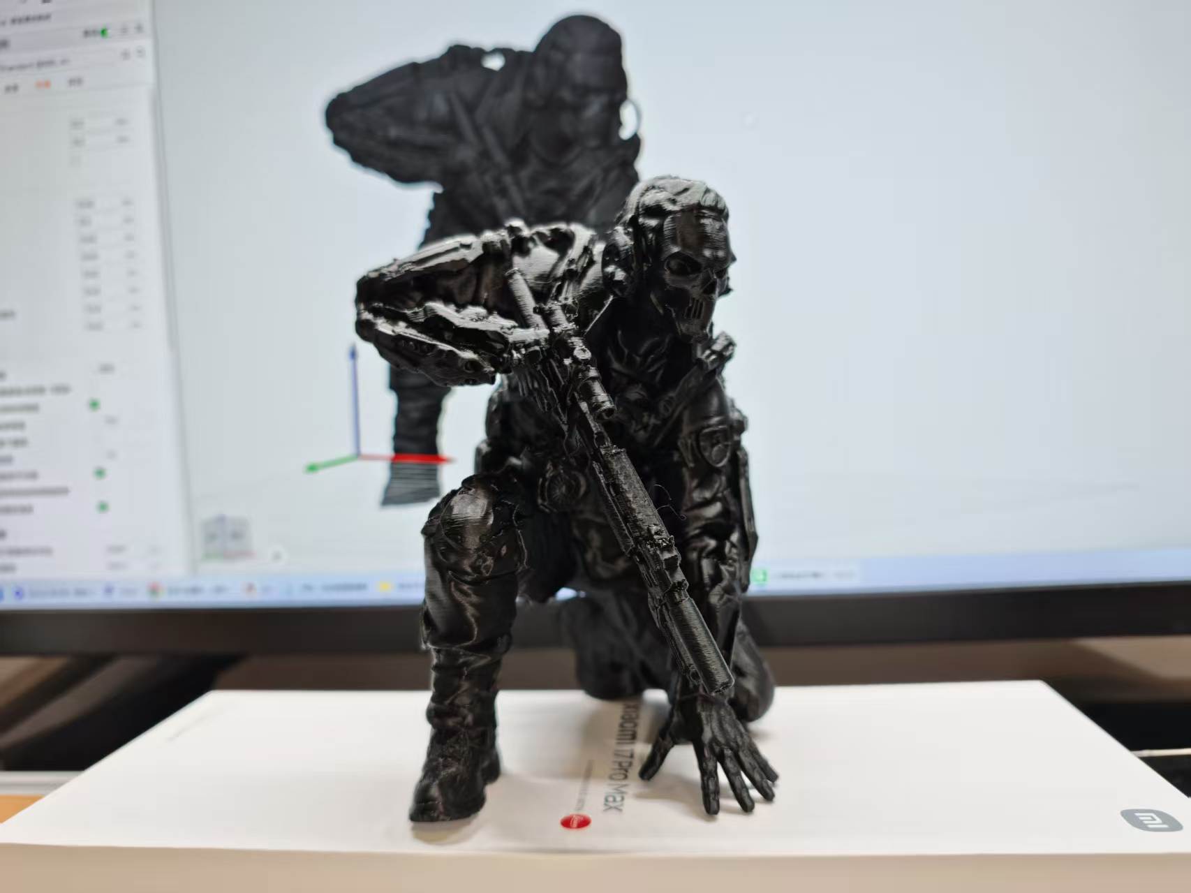 Miniatura 3 do modelo 3D 蚀金玫瑰-红狼