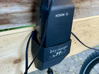 Bikecharger-Holder with Tag