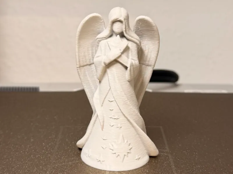 Elegant Angel Figurine – Peaceful Christmas Deco