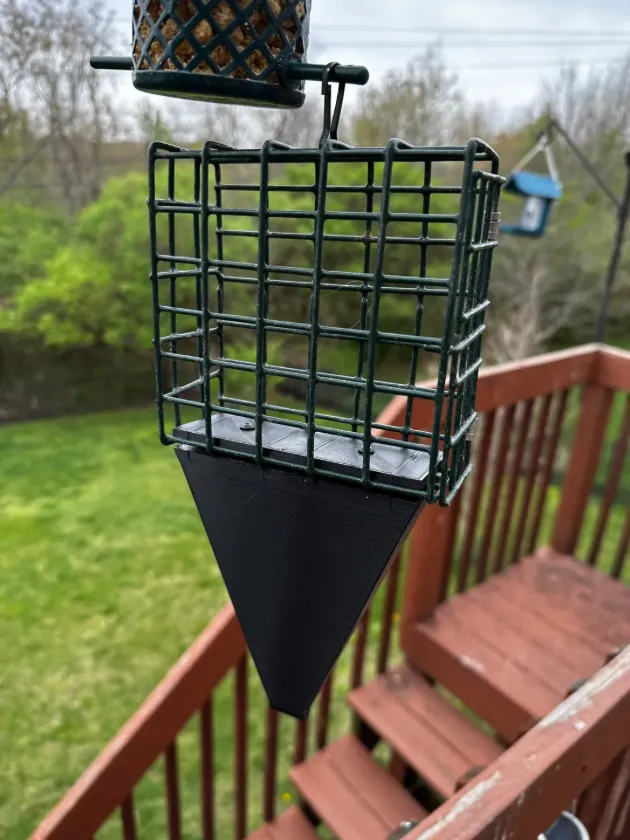 Bird Feeder Tail Support for Suet cage